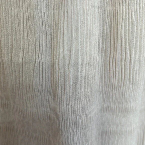 NWT Express Off the Shoulder Top XS - Picture 4 of 8